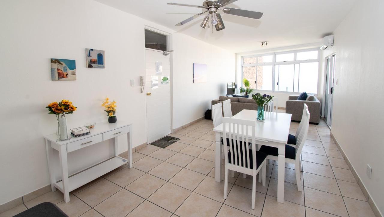 72 Sea Lodge Umhlanga Rocks เดอร์บัน ภายนอก รูปภาพ